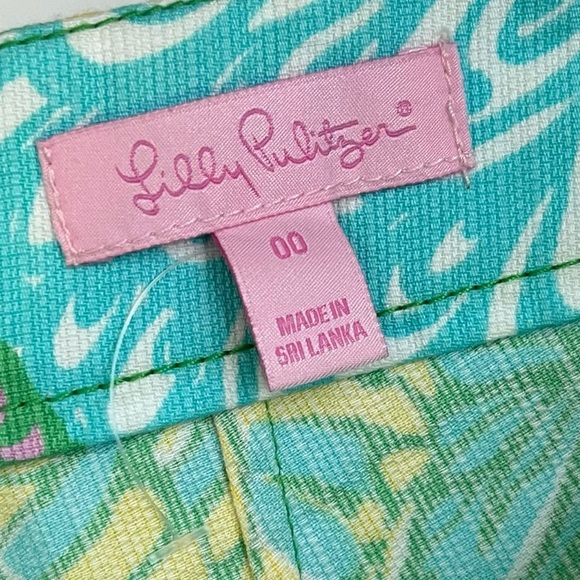 Lilly Pulitzer • Deenie Sun Dance White Green Patterned Shorts - Picture 5 of 7